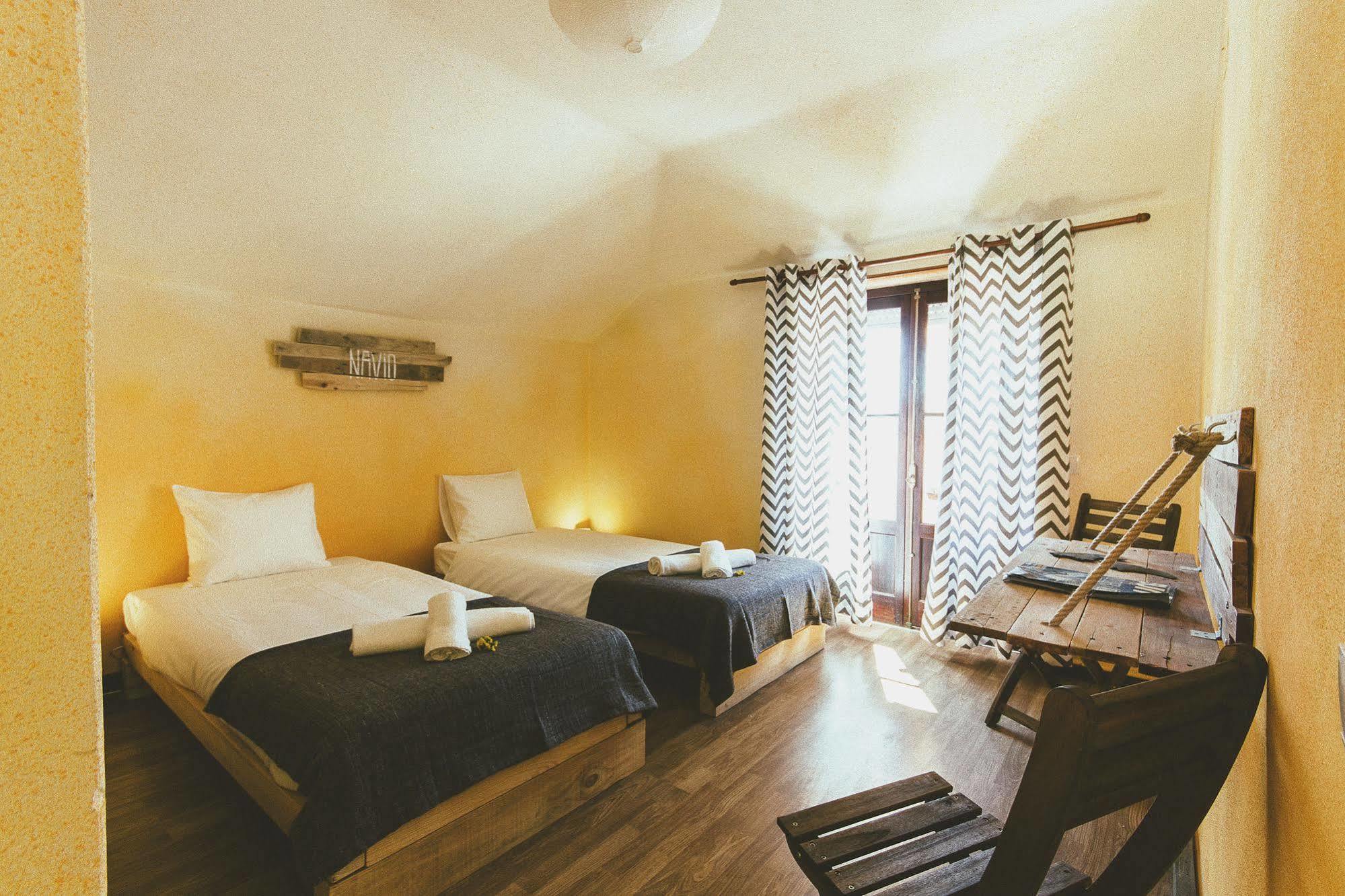 Cliff Surf House Pansiyon Santa Cruz  Dış mekan fotoğraf